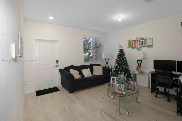 Towns At Seascape, 2432 SE 10th Ct, Homestead, Florida 33035, image 2