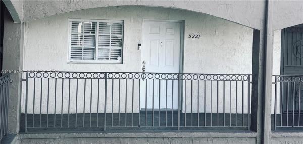 Grand Vista, 8851 NW 119th St #5221, Hialeah Gardens, Florida 33018, image 1
