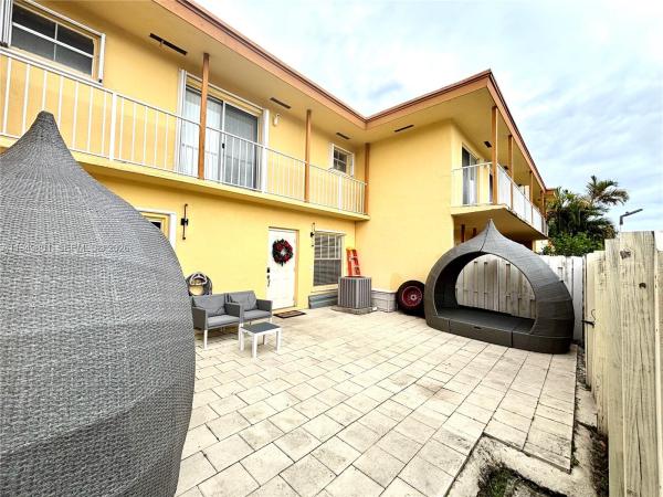 Centre Court, 8384 SW 154th Ave #68, Kendall West, Florida 33193, image 2