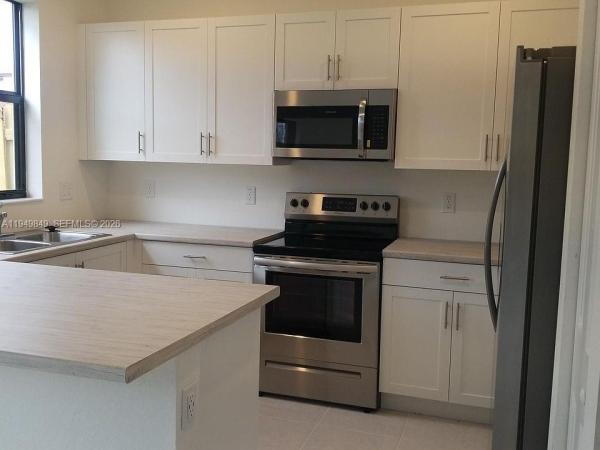 Vistas At Via Ventura, 21050 NE 8th Ave, Ives Estates, Florida 33179, image 1