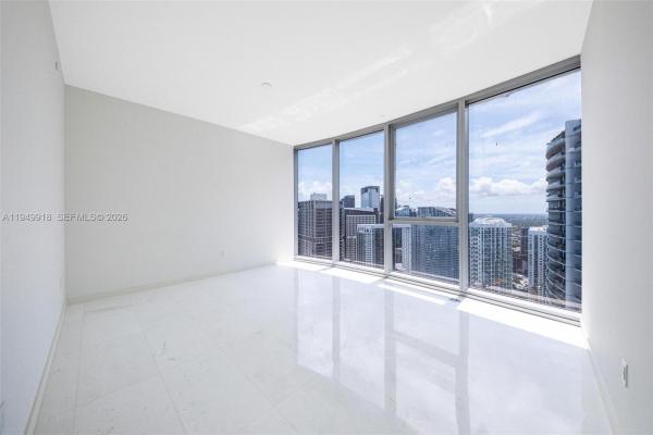 300 Biscayne Boulevard Way #4507W, Miami, Florida 33131, image 3