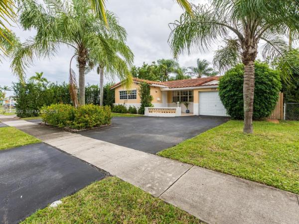 Hollywood Hills, 5524 Garfield St, Hollywood, Florida 33021, image 1