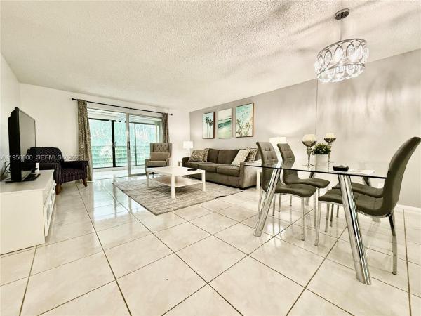 Meadowbrook Lakes View, 131 SE 3rd Ave #305, Dania Beach, Florida 33004, image 1