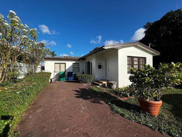 2049 SW 60th Ct, Unincorporated Dade County, Florida 33155, image 1