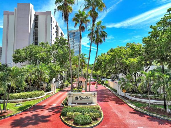 Plaza Of The Americas, 17021 N Bay Rd #216, Sunny Isles Beach, Florida 33160, image 1