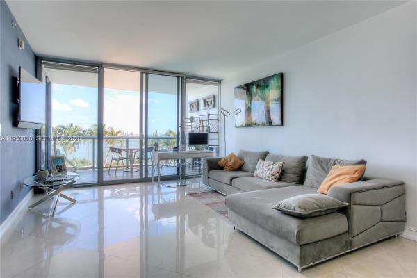 Blue On The Bay, 601 NE 36th St #710, Miami, Florida 33137, image 2