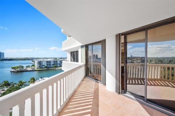 1000 Island Boulevard, 1000 W Island Blvd #803, Aventura, Florida 33160, image 1