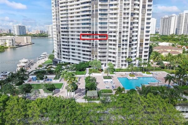 1000 Island Boulevard, 1000 W Island Blvd #803, Aventura, Florida 33160, image 2