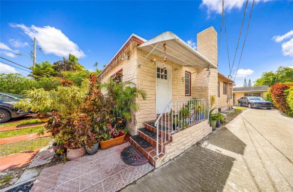 Central Park, 2600 SW 2nd St, Miami, Florida 33135, image 1