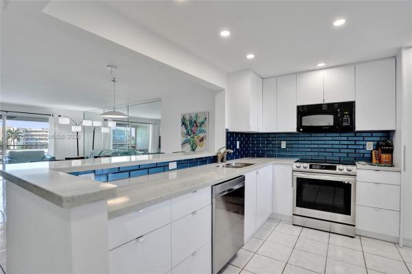 Meadowbrook Lakes View, 200 SE 5th Ave #405, Dania Beach, Florida 33004, image 1