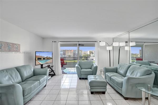 Meadowbrook Lakes View, 200 SE 5th Ave #405, Dania Beach, Florida 33004, image 2