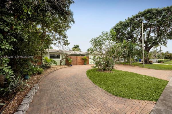 Fort Lauderdale No HOA, 1734 W Las Olas Blvd, Fort Lauderdale, Florida 33312, image 1