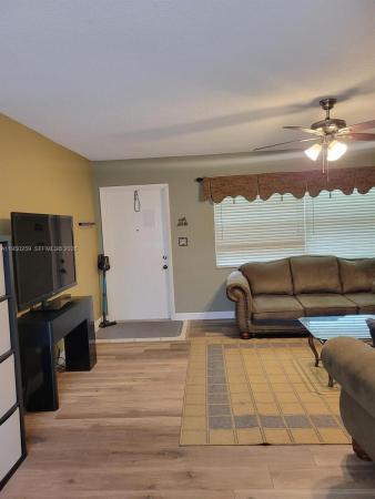 Admiral Apartments, 2031 Dewey St #302, Hallandale Beach, Florida 33020, image 2