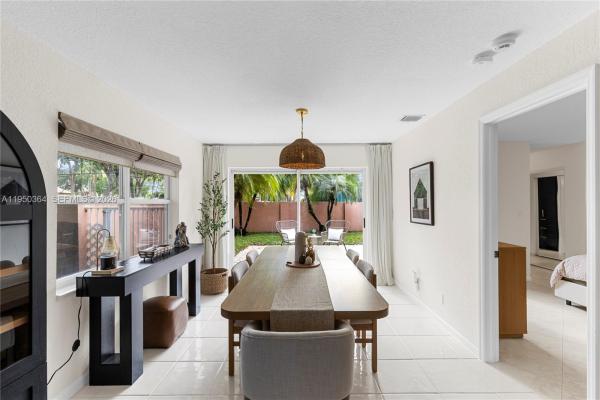 Palm Beach Bath & Tennis, 5561 Grande Palm Cir, Delray Beach, Florida 33484, image 3