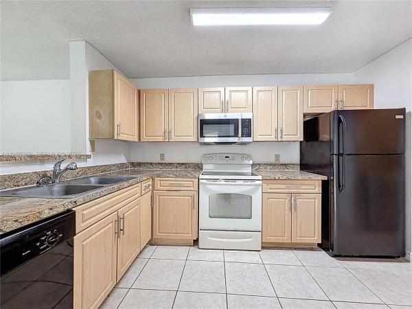 Atlantic Springs, 11205 W Atlantic Blvd #104, Coral Springs, Florida 33071, image 2