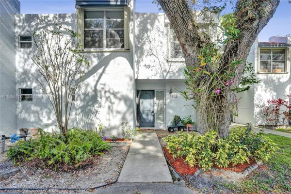 9451 Live Oak Pl #102, Davie, Florida 33324, image 1