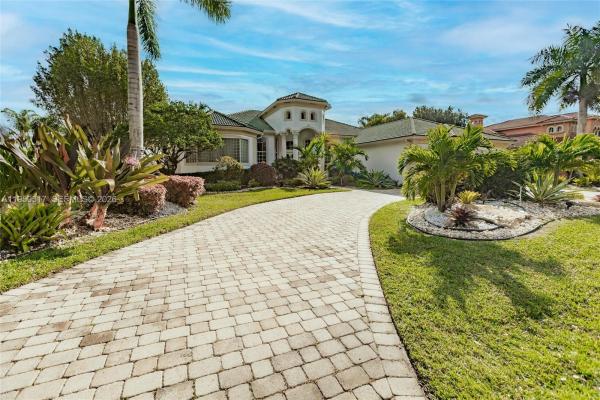 Stonebrook Estates, 3250 W Stonebrook Cir, Davie, Florida 33330, image 2
