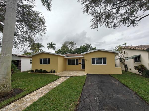 Hollywood Hills, 1812 N 40th Ave, Hollywood, Florida 33021, image 1