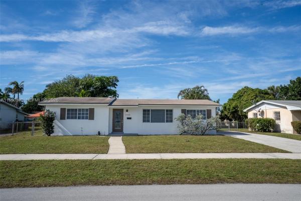 Berkeley Manor, 17202 NW 9th Ct, Miami Gardens, Florida 33169, image 1