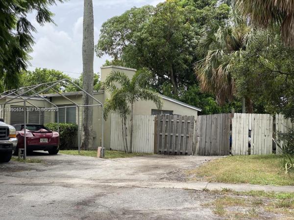 Woodland Park, 143 SW 21st Way, Fort Lauderdale, Florida 33312, image 1