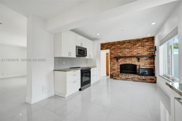 Keystone Point, 1995 N Hibiscus Dr, North Miami, Florida 33181, image 3