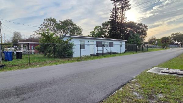 Lincoln Park, 1430 NW 7th St, Fort Lauderdale, Florida 33311, image 1