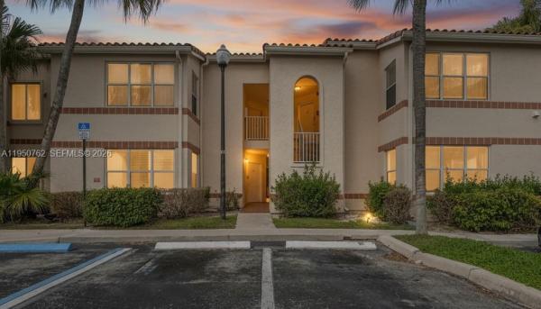 3340 Pinewalk Dr N #1527, Margate, Florida 33063, image 1