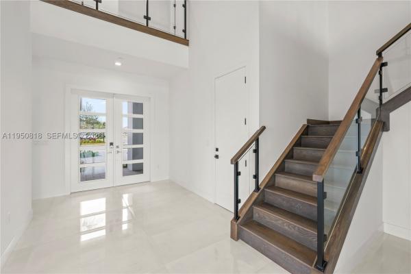 Apex At Avenir, 12865 Wingspan Ct, Palm Beach Gardens, Florida 33412, image 3