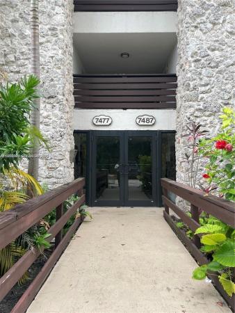 7487 SW 82nd St #C309, Unincorporated Dade County, Florida 33143, image 1