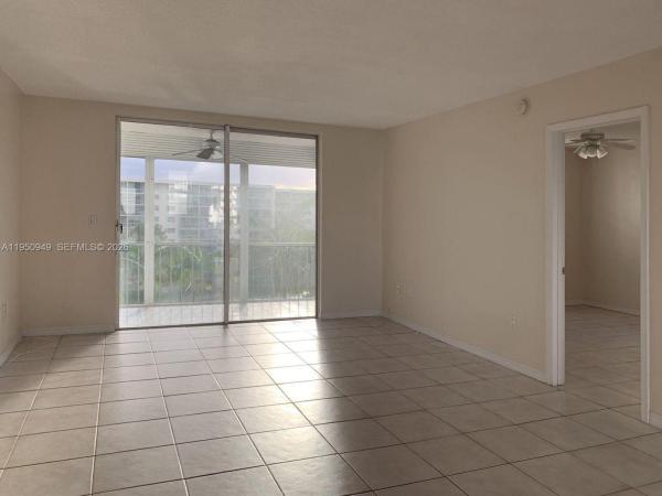 Point East, 2855 Leonard Dr #H404, Aventura, Florida 33160, image 1