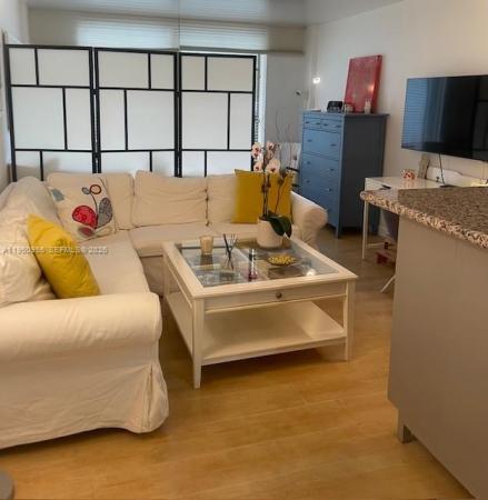 Commodore Club West, 155 Ocean Lane Dr #113C, Key Biscayne, Florida 33149, image 1