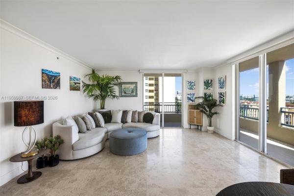 Yacht Club At Portofino, 90 Alton Rd #811, Miami Beach, Florida 33139, image 2