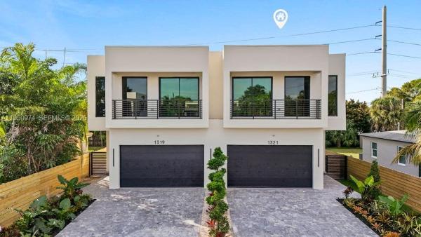 Holiday Heights, 1319 NE 13th Ave, Fort Lauderdale, Florida 33304, image 2