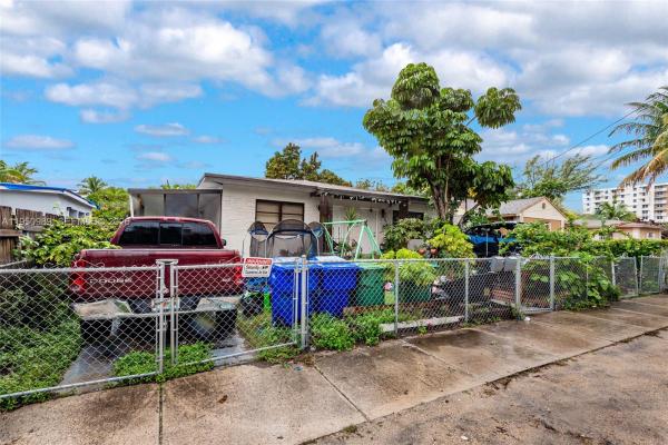 Biscayne Avenue, 110 NW 58th St 0, Miami, Florida 33127, image 1