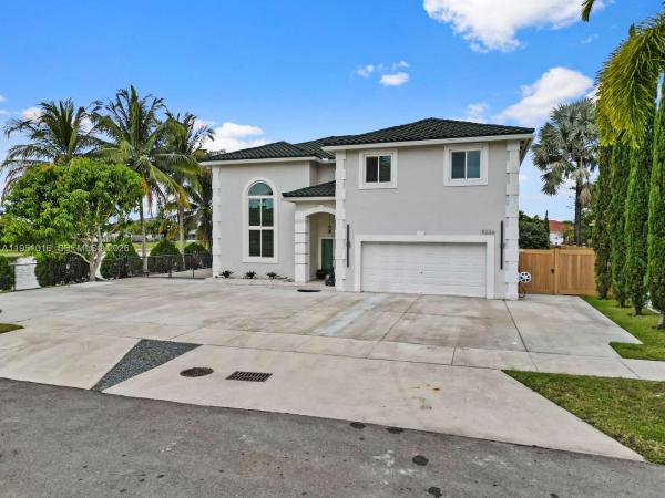 5226 SW 160th Ave, Unincorporated Dade County, Florida 33185, image 3
