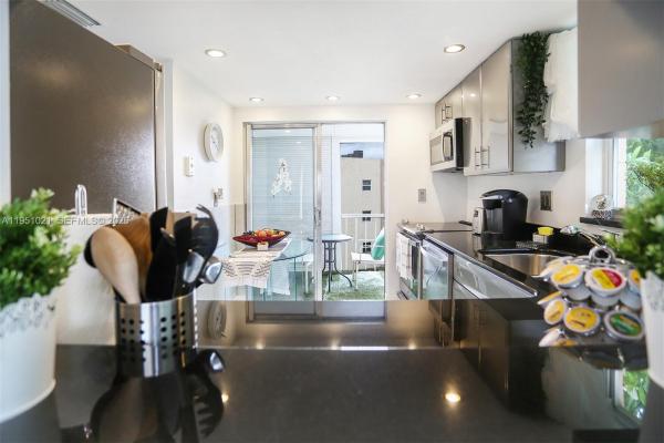 Royal Park Gardens 1, 6570 Royal Palm Blvd #301J, Margate, Florida 33063, image 1