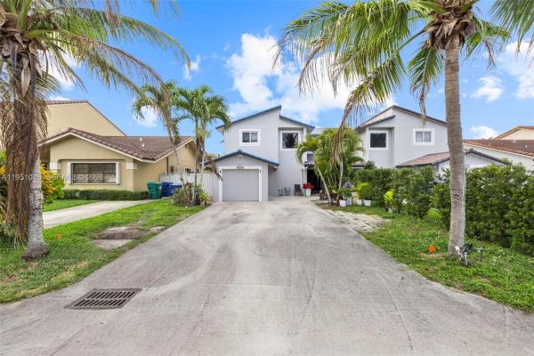 20134 W Lake Dr, Hialeah, Florida 33015, image 1