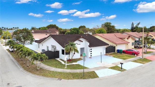 West Miller Heights, 6301 SW 149th Ct, Kendall West, Florida 33193, image 2