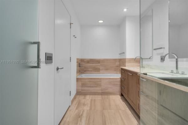 Oceana Key Biscayne, 350 Ocean Dr #205N, Key Biscayne, Florida 33149, image 1