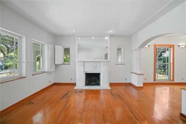Davis Orchard, 1413 El Rado St, Coral Gables, Florida 33134, image 3