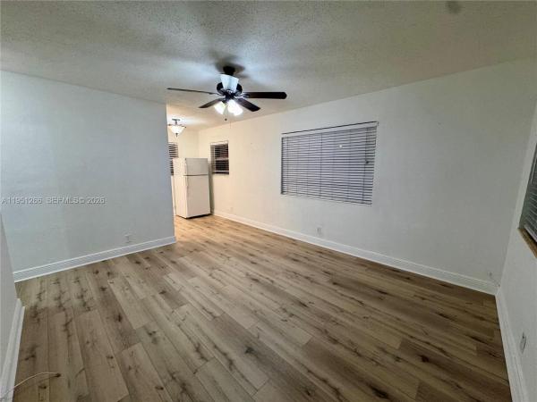 2240 NE 171st St #8, North Miami Beach, Florida 33160, image 1