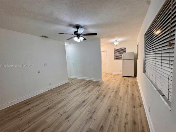 2240 NE 171st St #8, North Miami Beach, Florida 33160, image 2