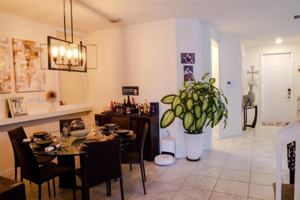Aquabella, 10306 W 33rd Ln, Hialeah, Florida 33018, image 2
