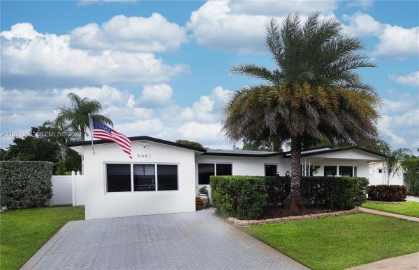 Boulevard Heights, 6661 SW 6th St, Pembroke Pines, Florida 33023, image 2