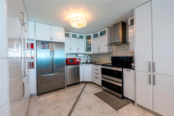 Valencia At Quadomain, 2201 S Ocean Dr #1002, Hollywood, Florida 33019, image 2