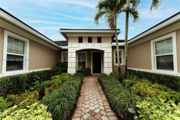 Sawgrass Bay At Heron Bay, 11813 NW 79th Ct, Parkland, Florida 33076, image 2