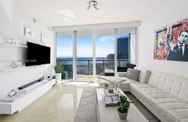 MarinaBlue, 888 Biscayne Blvd #2802, Miami, Florida 33132, image 1