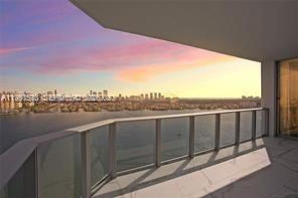 North Tower At Marina Palms, 17301 Biscayne Blvd #2310, North Miami Beach, Florida 33160, image 1