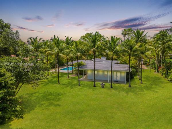 Suniland Estates, 8030 SW 120th St, Pinecrest, Florida 33156, image 1