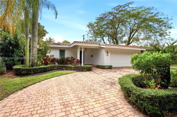Coral Gables Country Club, 708 Anastasia Ave, Coral Gables, Florida 33134, image 3